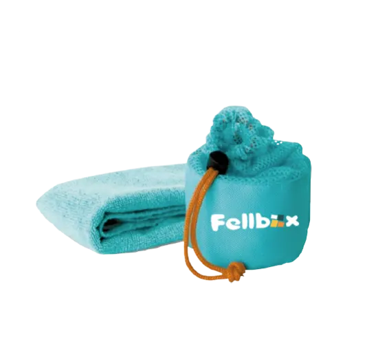 Post Exklusives Fellbox-Pfoten-Handtuch image